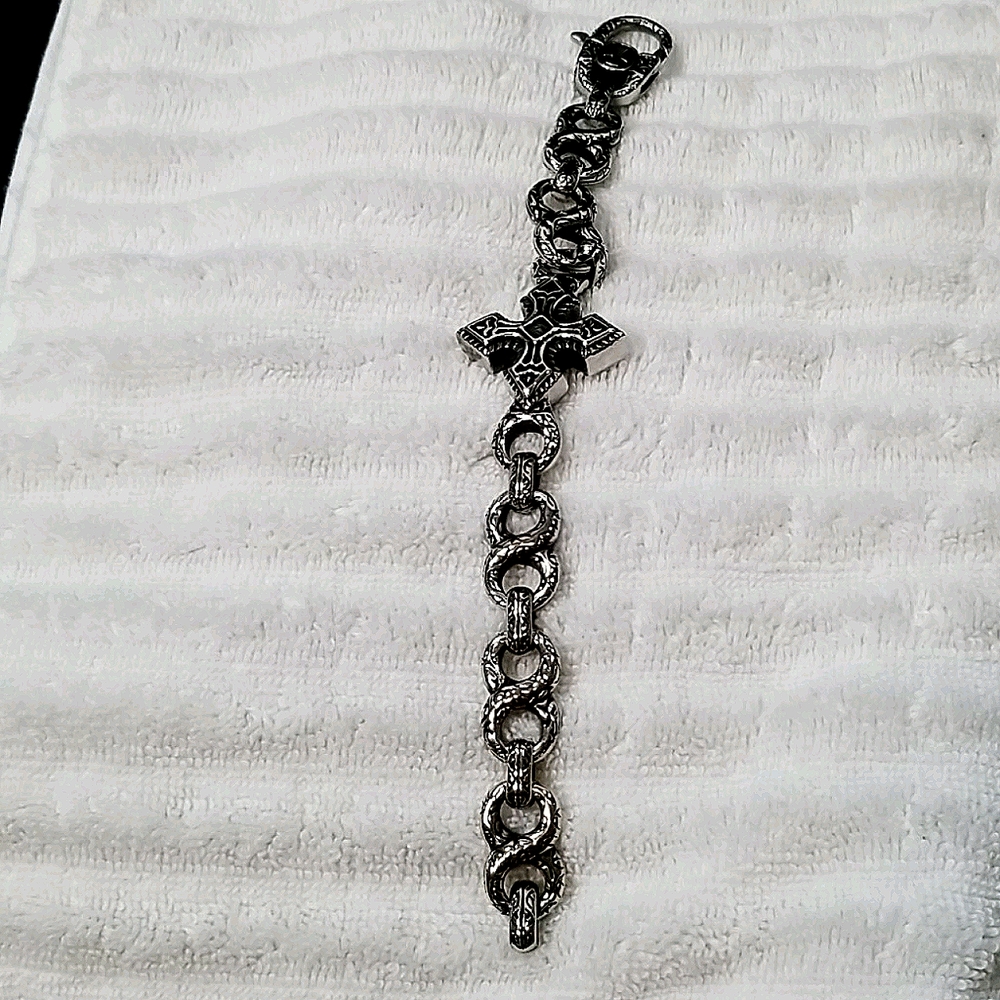 Celtic bracelet 8" stainless
